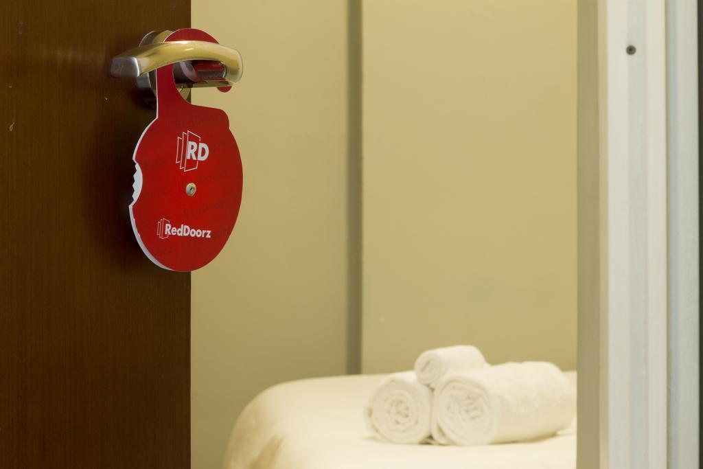 Reddoorz Near Cilandak Town Square Hotel Jakarta Bagian luar foto