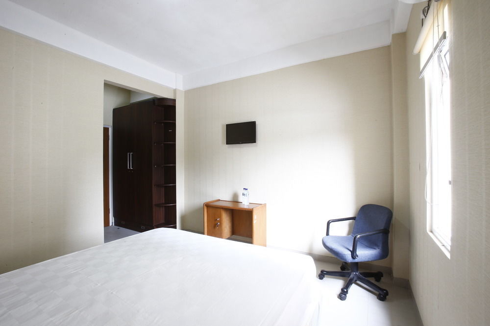 Reddoorz Near Cilandak Town Square Hotel Jakarta Bagian luar foto