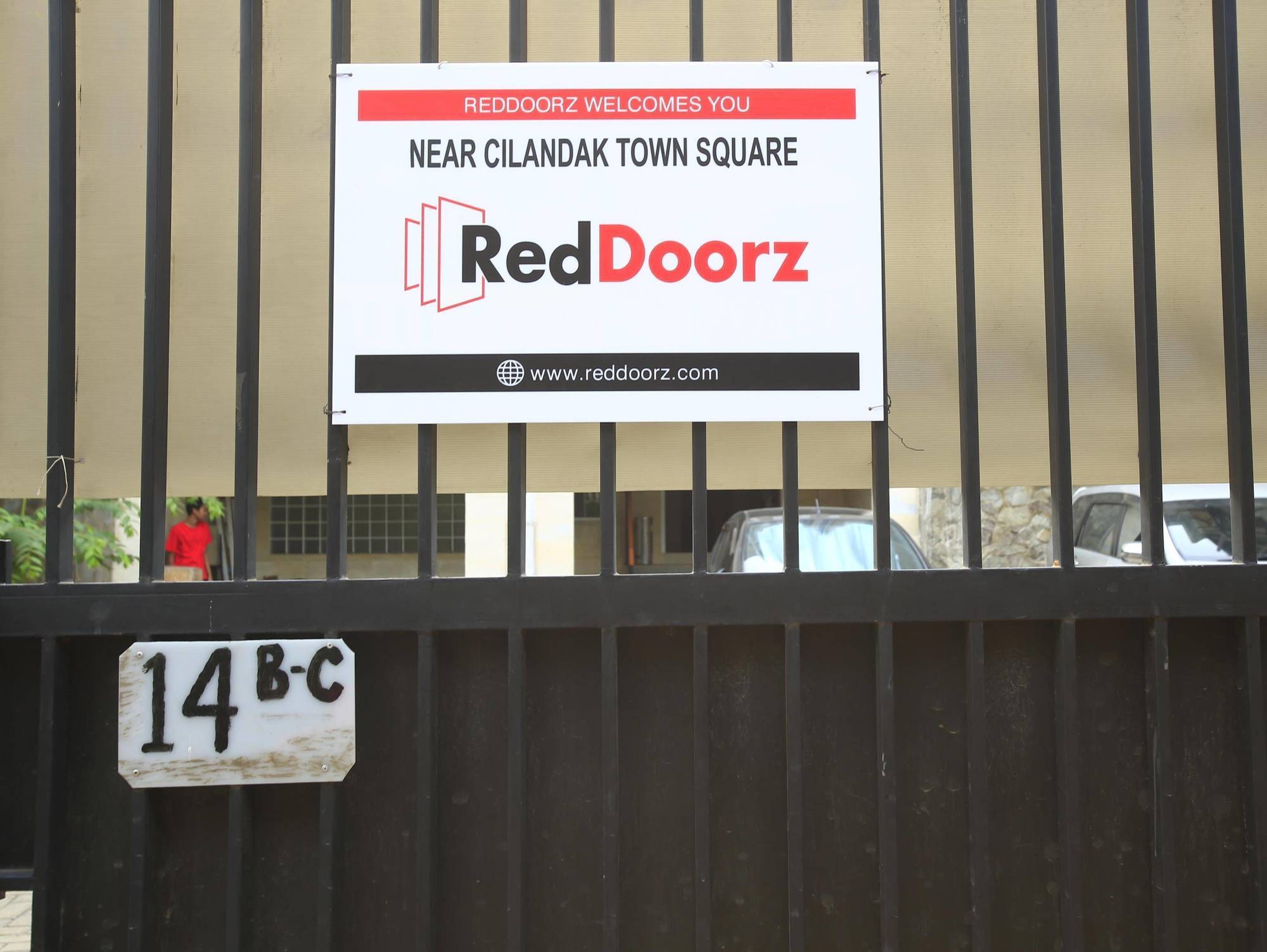 Reddoorz Near Cilandak Town Square Hotel Jakarta Bagian luar foto