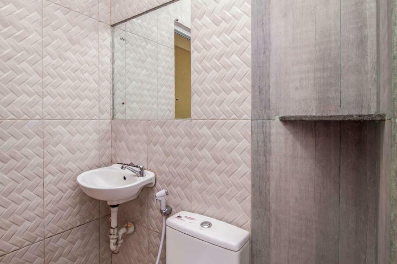 Reddoorz Near Cilandak Town Square Hotel Jakarta Bagian luar foto